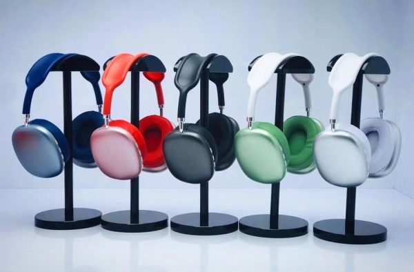 P9 Wireless Bluetooth Headphones – Adjustable Over-The-Ear Stereo Headset | High-Quality Wireless Headphones (Random Color)